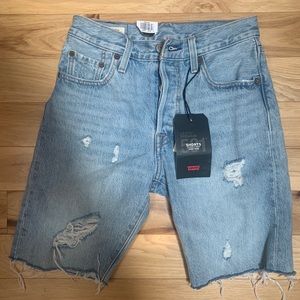 501 Cut Off Denim Shorts